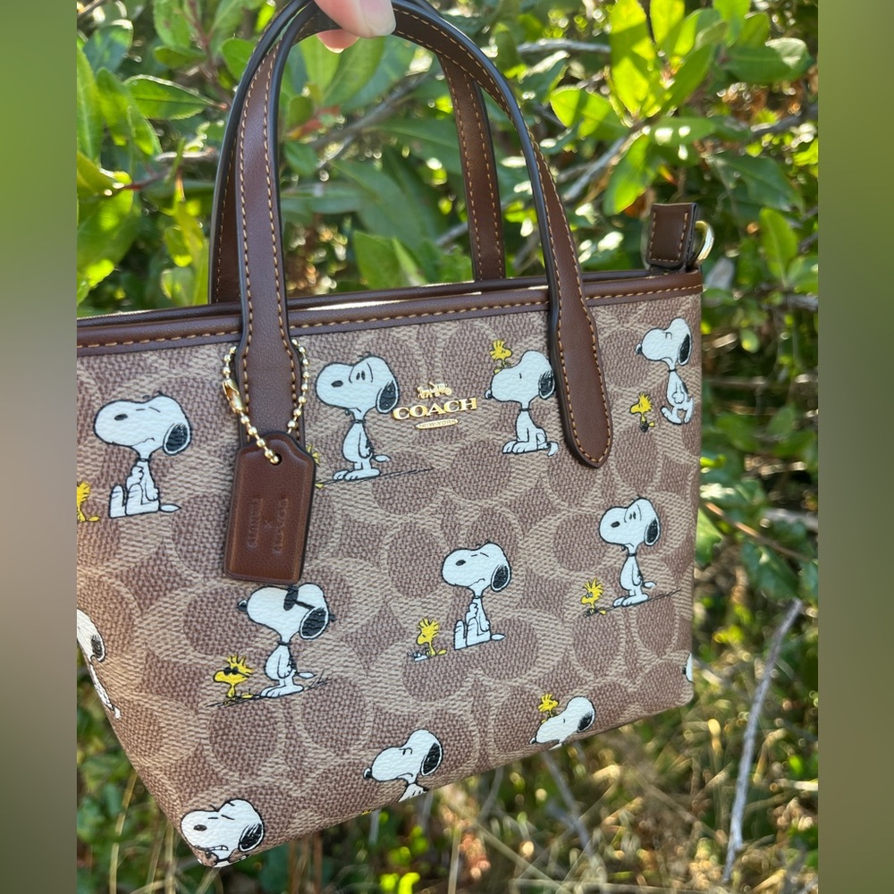 Coach X Peanuts City Mini Tote Bag In Signature With Snoopy Print CBS83 NWT